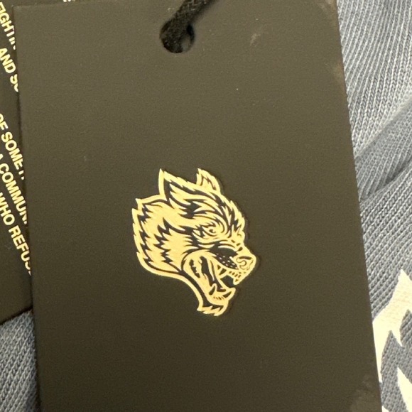 Darc Sport US Vs Them Premium Vintage Tee Norse Blue Graphic Skull Wolf XL NWT - Picture 6 of 7